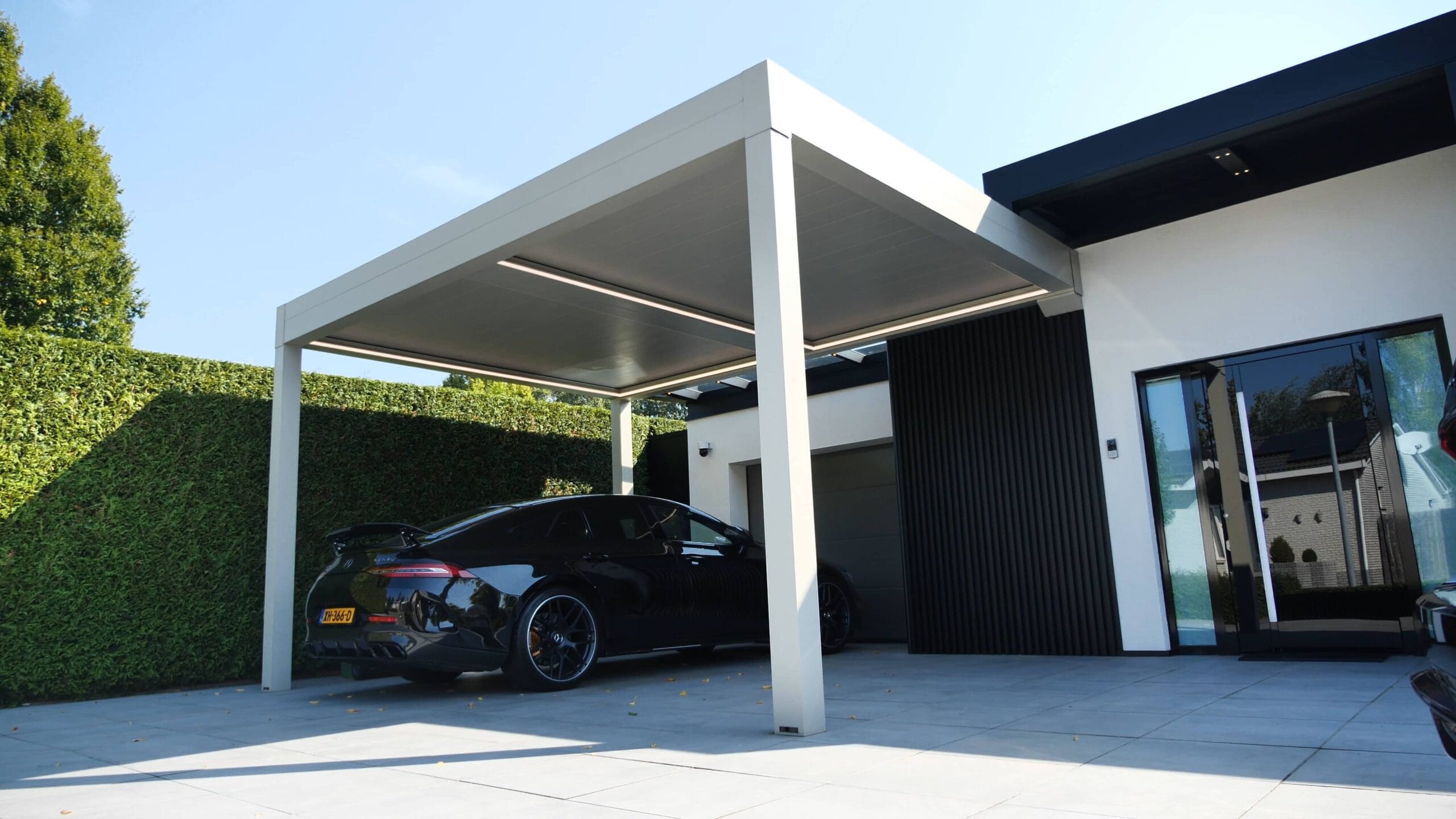 Cube overkapping en carport bij showhuis in Eindhoven van MB Veranda Cube overkapping en carport bij showhuis in Eindhoven van MB Veranda