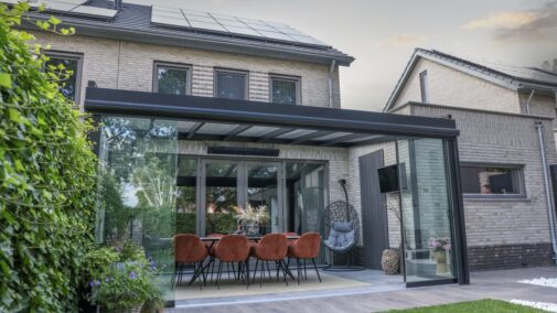 Een Veranda in Enschede, geplaatst door aluminium expert MB Veranda Een Veranda in Enschede, geplaatst door aluminium expert MB Veranda