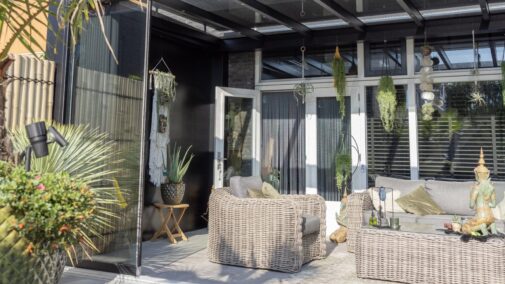 Cube overkapping aan huis in Best, montage door MB Veranda {{brizy_dc_image_alt imageSrc=