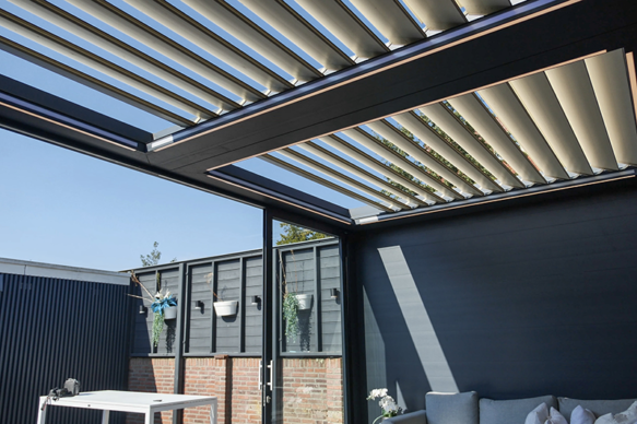 mbveranda-mb-advanced-met-aluminium-zijwand