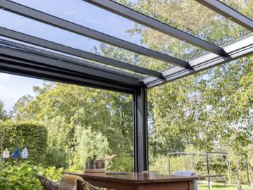 Serre Lottum, montage door MB Veranda. Verginning veranda nodig? Serre Lottum, montage door MB Veranda. Verginning veranda nodig?