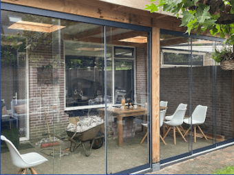 Glazen overkapping {{brizy_dc_image_alt imageSrc=